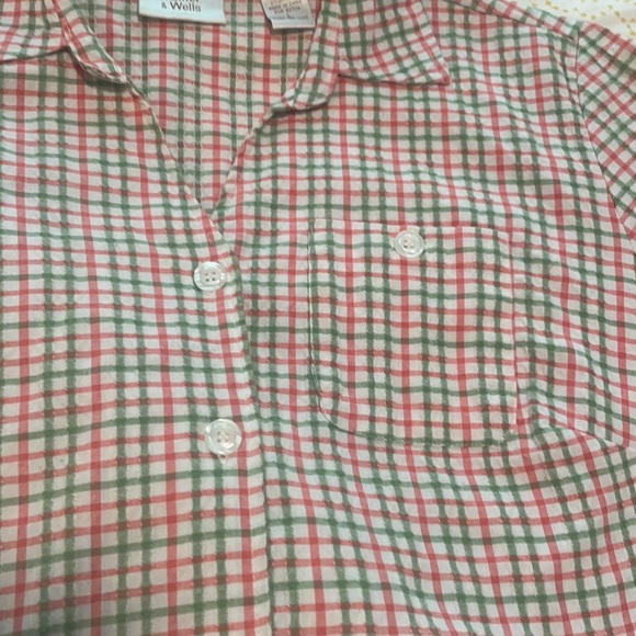 Cute boxy short sleeved button up shirt - Picture 7 of 7